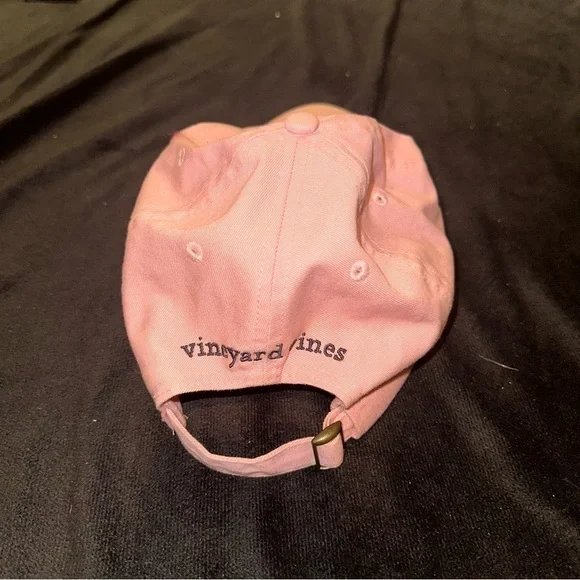 Vineyard Vines Pink Blue Whale Embroidered Hat cute for summer spring ponytail - Picture 2 of 4